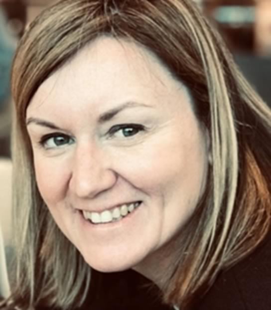 Dr Carolyn Lovell Dr Carolyn Lovell